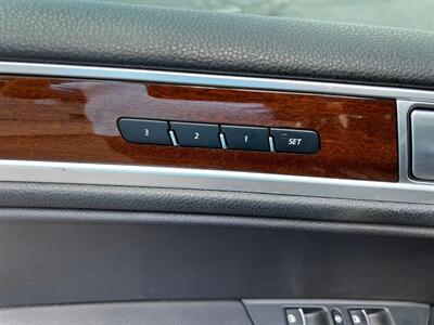 2016 Volkswagen Touareg VR6 Lux - Photo 26 - Salt Lake City, UT 84115