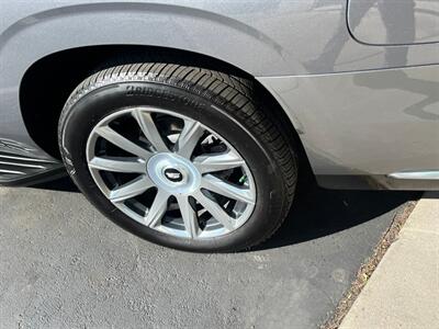 2021 Cadillac Escalade ESV Premium Luxury Plati   - Photo 14 - Salt Lake City, UT 84115