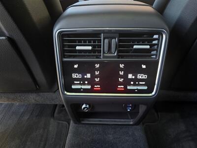 2021 Porsche Cayenne   - Photo 47 - Salt Lake City, UT 84115