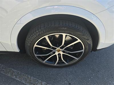 2021 Porsche Cayenne   - Photo 11 - Salt Lake City, UT 84115