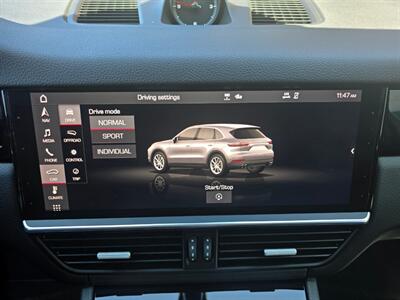 2021 Porsche Cayenne   - Photo 26 - Salt Lake City, UT 84115