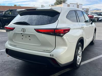 2021 Toyota Highlander LE   - Photo 9 - Salt Lake City, UT 84115