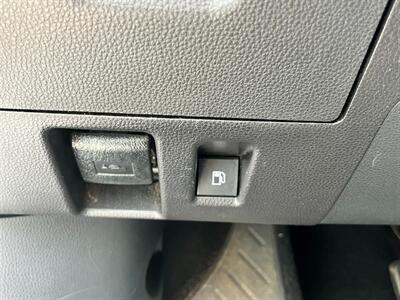 2021 Toyota Highlander LE   - Photo 39 - Salt Lake City, UT 84115