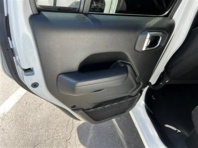 2023 Jeep Gladiator Sport S   - Photo 20 - Salt Lake City, UT 84115