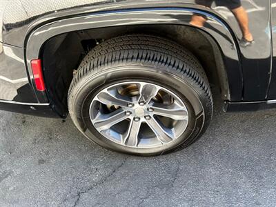 2024 Jeep Grand Wagoneer L - Photo 12 - Salt Lake City, UT 84115