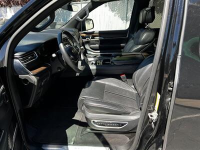 2024 Jeep Grand Wagoneer L - Photo 18 - Salt Lake City, UT 84115