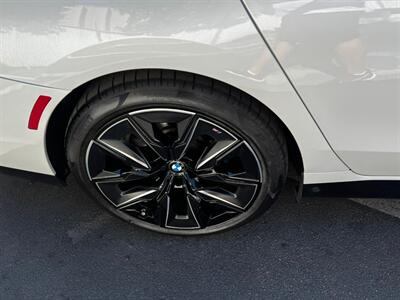 2024 BMW i7 M70 - Photo 12 - Salt Lake City, UT 84115