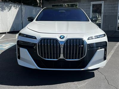 2024 BMW i7 M70 - Photo 2 - Salt Lake City, UT 84115