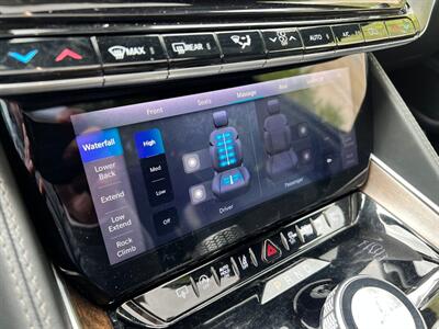 2023 Jeep Grand Wagoneer Series II   - Photo 47 - Salt Lake City, UT 84115