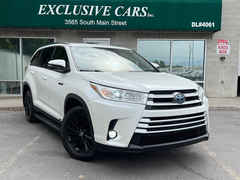 2019 Toyota Highlander Hybrid XLE  