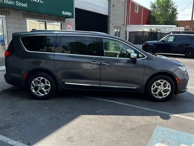 2021 Chrysler Pacifica Limited - Photo 8 - Salt Lake City, UT 84115
