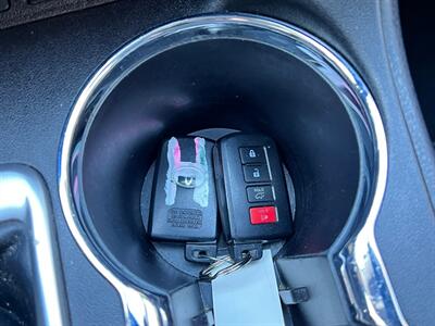 2019 Toyota Highlander XLE   - Photo 36 - Salt Lake City, UT 84115