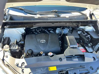 2019 Toyota Highlander XLE   - Photo 41 - Salt Lake City, UT 84115