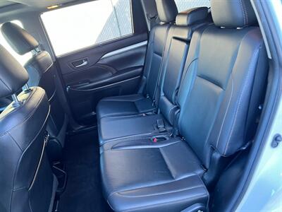 2019 Toyota Highlander XLE   - Photo 21 - Salt Lake City, UT 84115