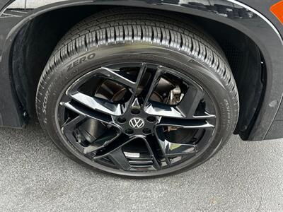 2025 Volkswagen Tiguan SE R-Line Black 4Motion - Photo 11 - Salt Lake City, UT 84115
