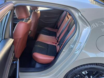 2024 Mazda Mazda3 Hatchback 2.5 Carbon Turbo   - Photo 20 - Salt Lake City, UT 84115