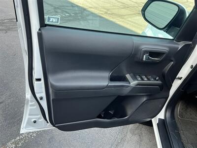 2023 Toyota Tacoma TRD Sport   - Photo 18 - Salt Lake City, UT 84115