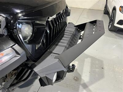 2019 Jeep Wrangler Unlimited Rubicon   - Photo 10 - Salt Lake City, UT 84115