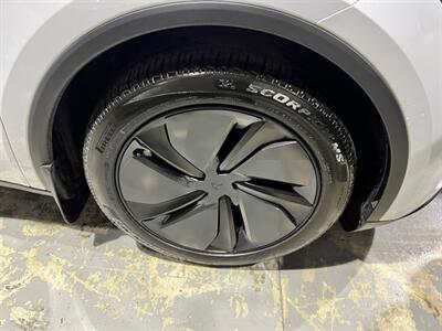 2026 Tesla Model Y Long Range   - Photo 11 - Salt Lake City, UT 84115