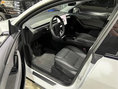 2026 Tesla Model Y Long Range   - Photo 13 - Salt Lake City, UT 84115