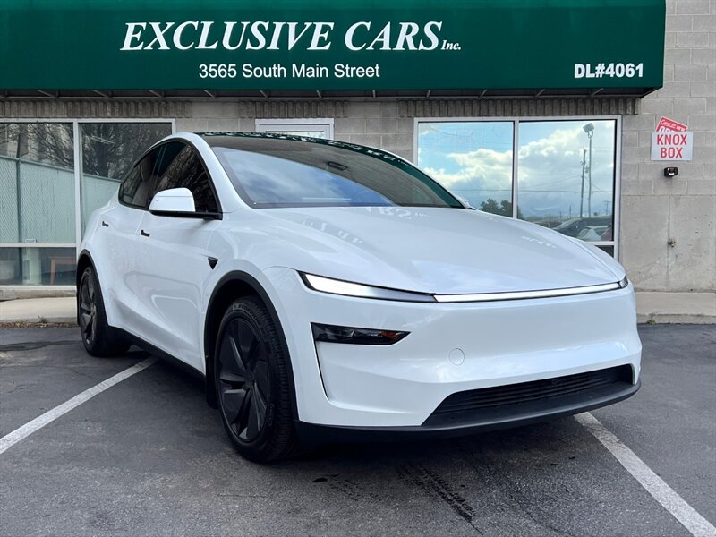 2026 Tesla Model Y Long Range   - Photo 1 - Salt Lake City, UT 84115