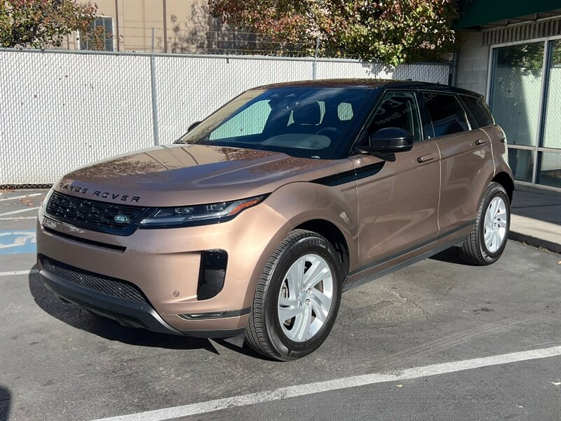 2024 Land Rover Range Rover Evoque S photo 2