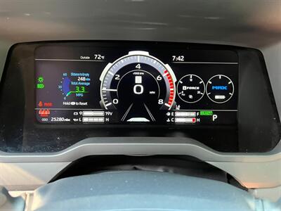 2022 Toyota Tundra Limited HV   - Photo 35 - Salt Lake City, UT 84115