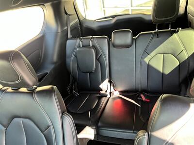 2025 Chrysler Pacifica Select   - Photo 21 - Salt Lake City, UT 84115