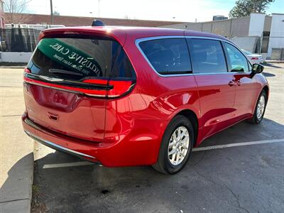2025 Chrysler Pacifica Select   - Photo 7 - Salt Lake City, UT 84115