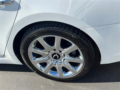 2012 Hyundai Equus Signature   - Photo 13 - Salt Lake City, UT 84115