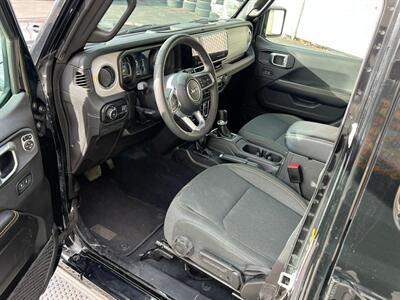 2024 Jeep Wrangler Sahara - Photo 16 - Salt Lake City, UT 84115