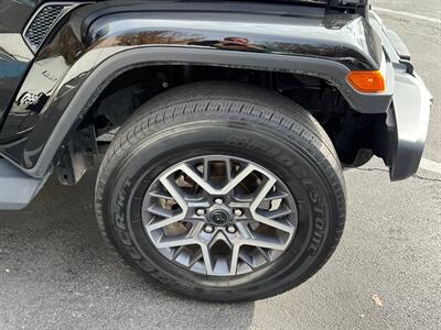 2024 Jeep Wrangler Sahara - Photo 11 - Salt Lake City, UT 84115