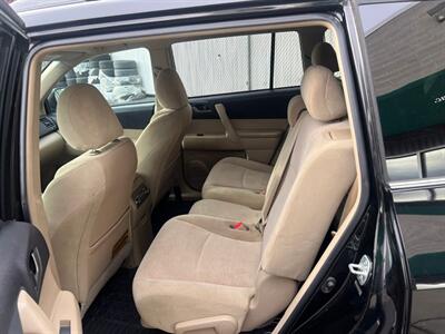 2013 Toyota Highlander Plus   - Photo 17 - Salt Lake City, UT 84115