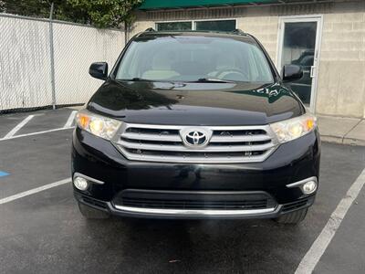 2013 Toyota Highlander Plus   - Photo 2 - Salt Lake City, UT 84115