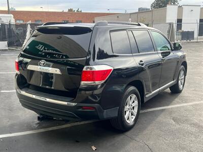 2013 Toyota Highlander Plus   - Photo 6 - Salt Lake City, UT 84115