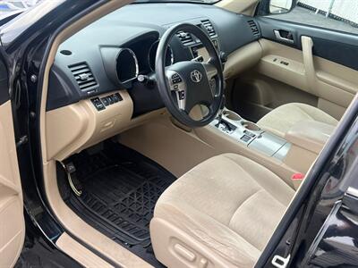 2013 Toyota Highlander Plus   - Photo 13 - Salt Lake City, UT 84115