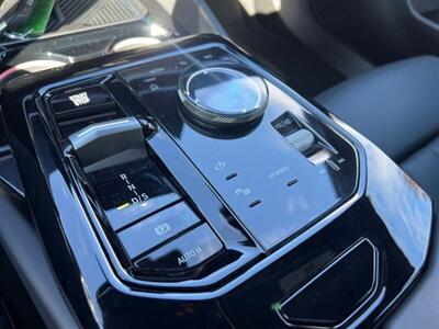 2025 BMW 5 Series 540i xDrive - Photo 49 - Salt Lake City, UT 84115