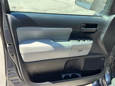 2016 Toyota Sequoia SR5   - Photo 17 - Salt Lake City, UT 84115