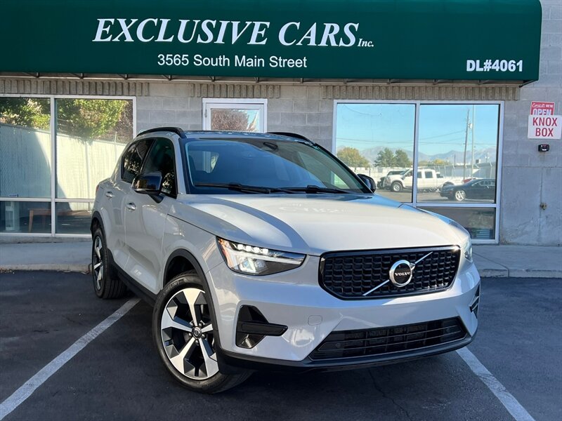 2024 Volvo XC40 B5 Core Dark Theme   - Photo 1 - Salt Lake City, UT 84115