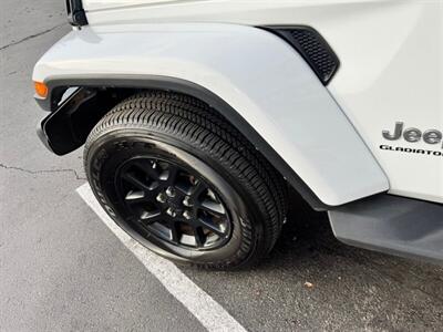 2023 Jeep Gladiator Overland   - Photo 14 - Salt Lake City, UT 84115
