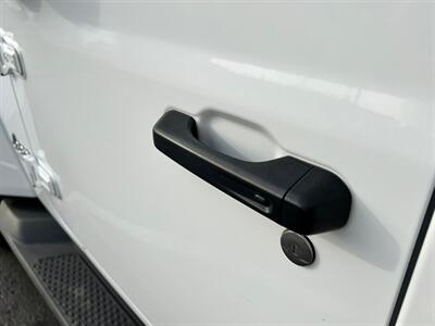 2023 Jeep Gladiator Overland   - Photo 15 - Salt Lake City, UT 84115