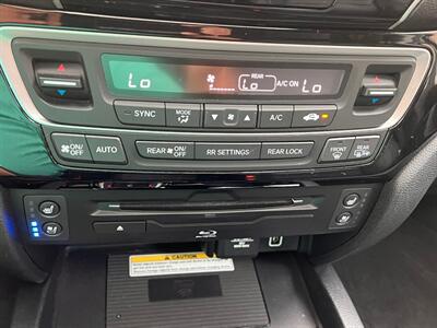 2021 Honda Pilot Elite   - Photo 43 - Salt Lake City, UT 84115