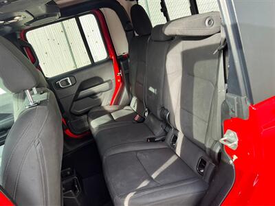 2023 Jeep Gladiator Overland   - Photo 22 - Salt Lake City, UT 84115
