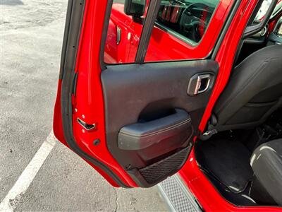 2023 Jeep Gladiator Overland   - Photo 23 - Salt Lake City, UT 84115