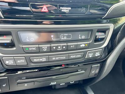 2022 Honda Pilot Touring w/Rear Captain's - Photo 41 - Salt Lake City, UT 84115