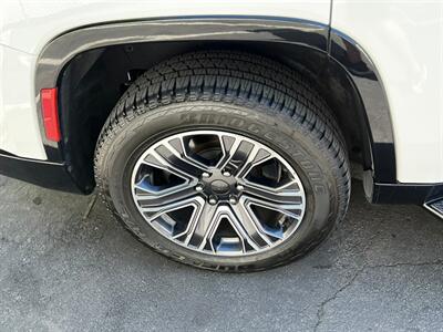 2024 Jeep Wagoneer Series II - Photo 12 - Salt Lake City, UT 84115
