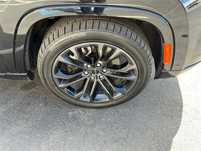 2024 Jeep Grand Wagoneer L Obsidian   - Photo 11 - Salt Lake City, UT 84115