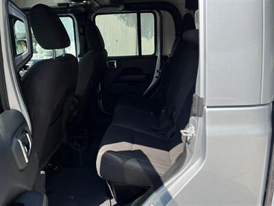 2023 Jeep Gladiator Overland   - Photo 20 - Salt Lake City, UT 84115
