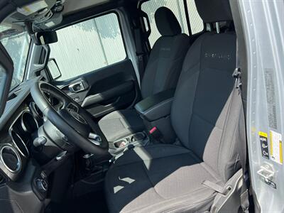 2023 Jeep Gladiator Overland   - Photo 18 - Salt Lake City, UT 84115