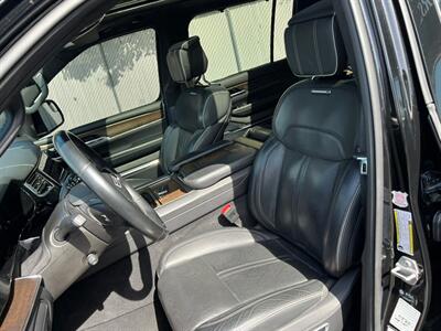 2023 Jeep Grand Wagoneer Series II   - Photo 18 - Salt Lake City, UT 84115
